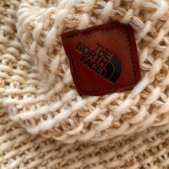 The North Face Knit Infinity Scarf - Picture 2 of 3